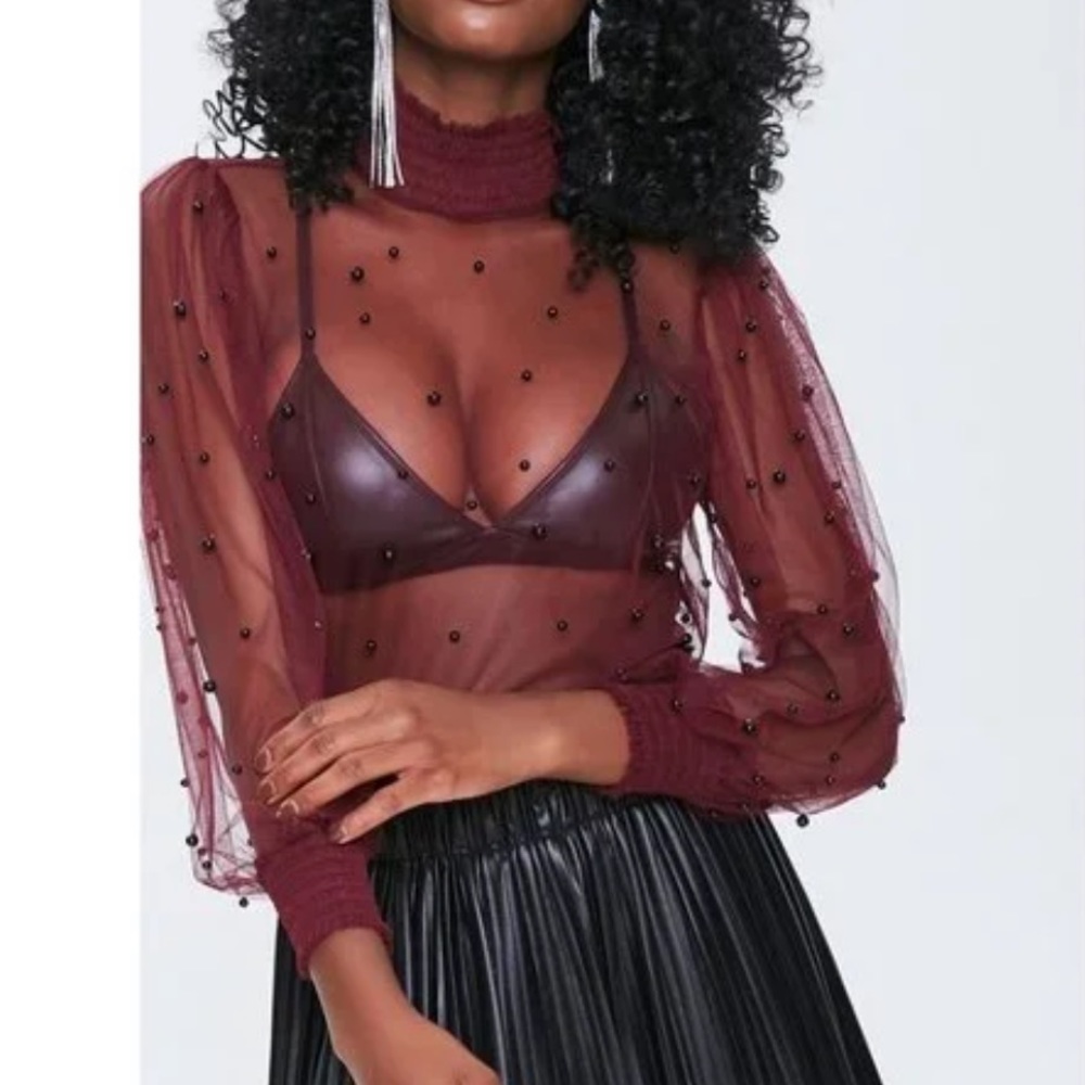 🖤Pick 5/$25 Burgundy Sheer Faux Pearl Studded Sexy Mesh Blouse - S